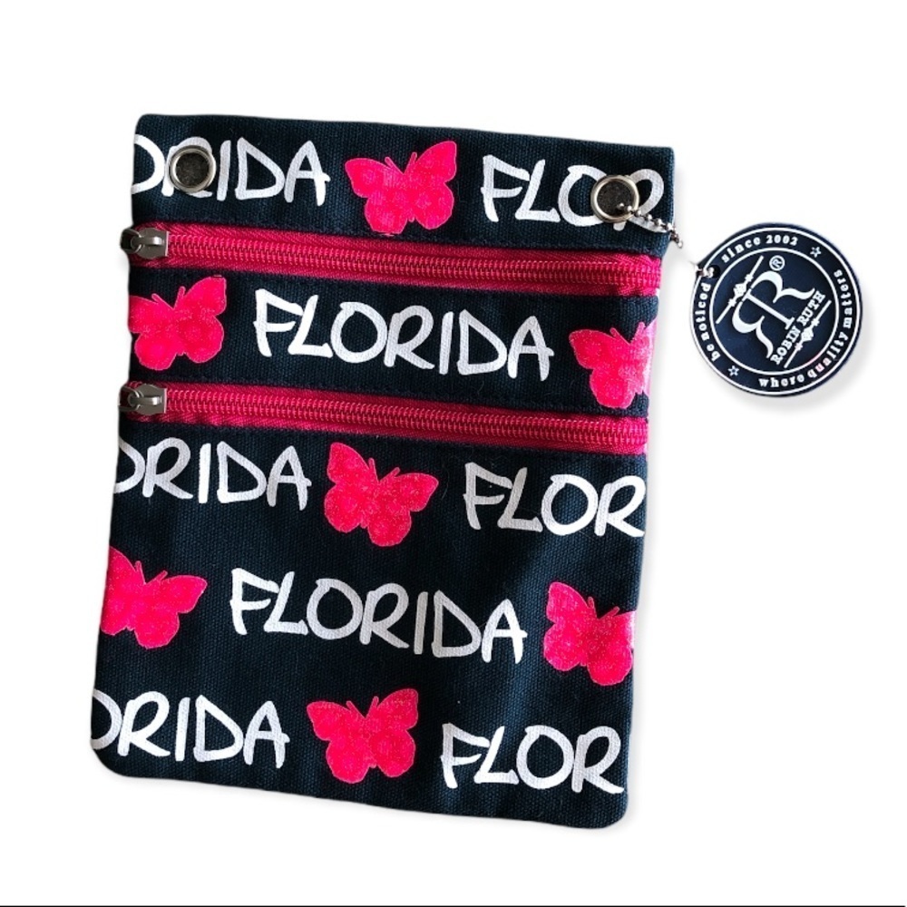 Robin Ruth Pouch